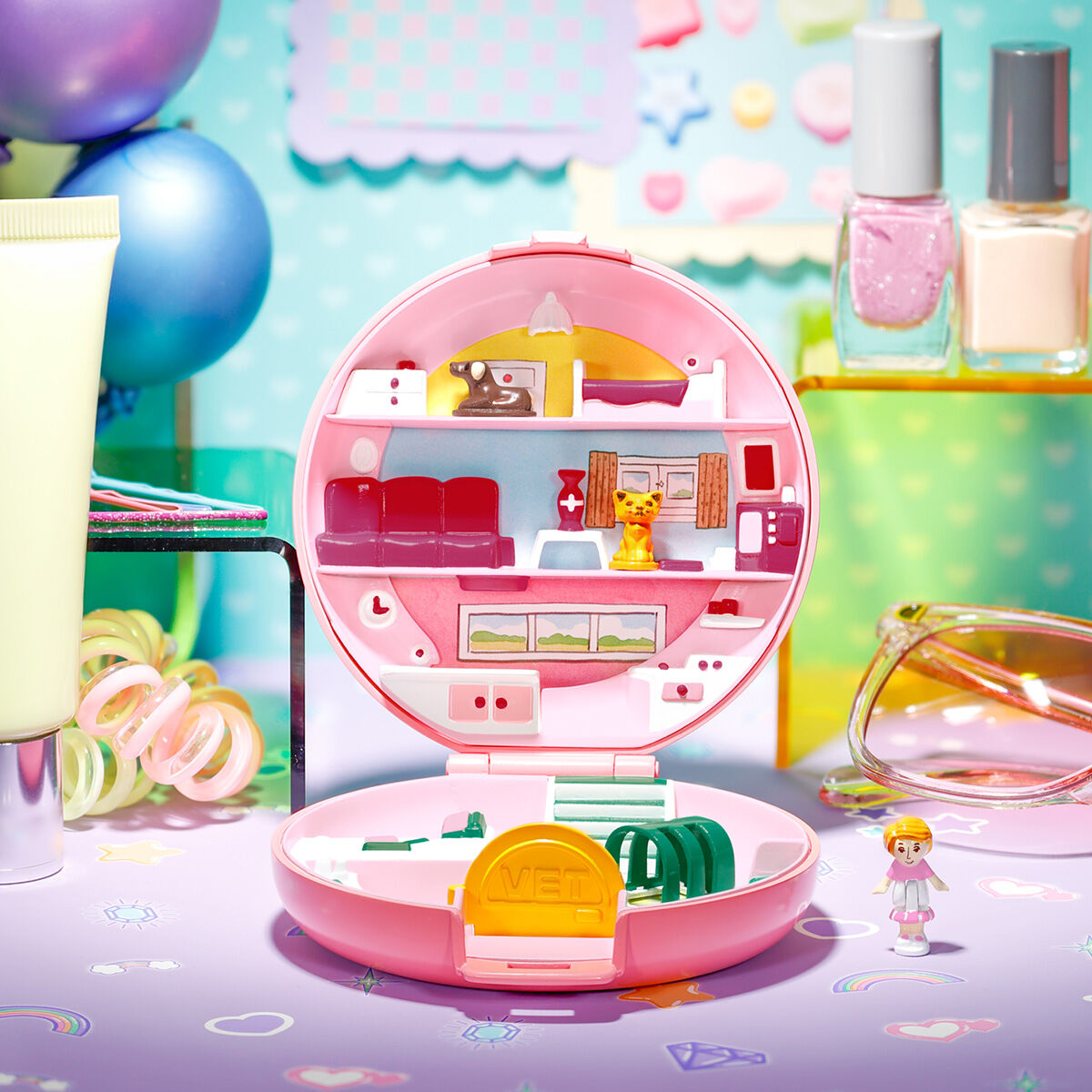 Special Memorize Polly Pocket(TM) BUTTON'S ANIMAL HOSPITAL