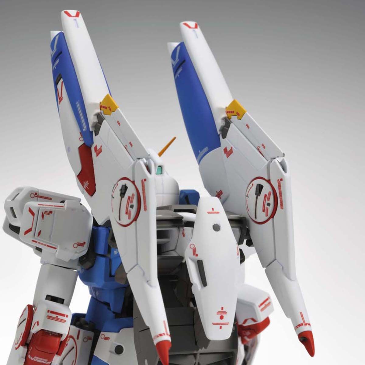 MG 1/100 Vダッシュガンダム Ver．Ka【2027年2月発送