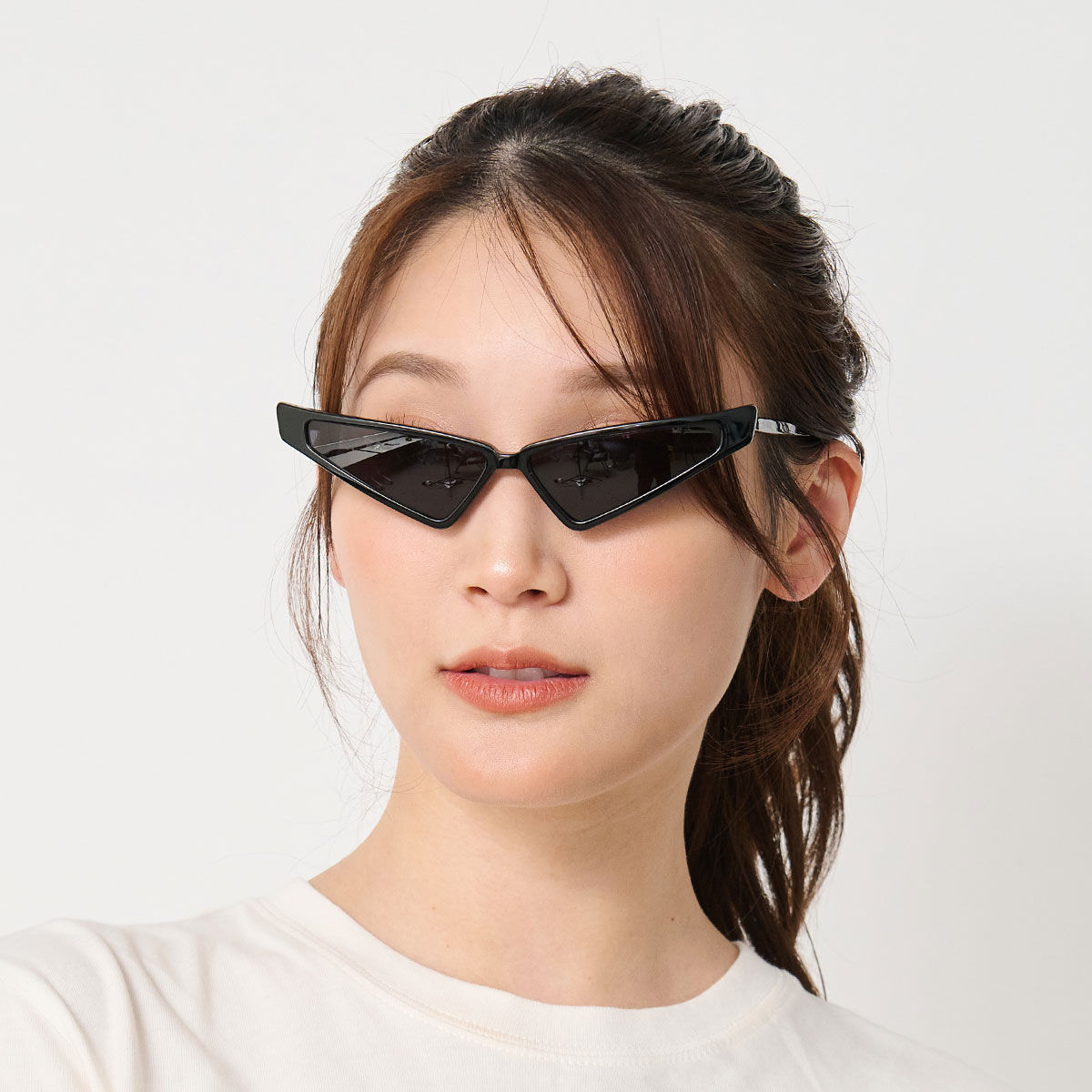 戸 愚 呂 サングラス