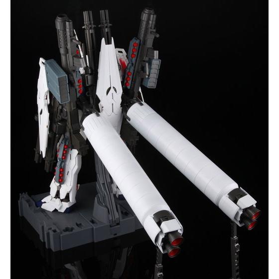 BANDAI - PGユニコーン&amp;フルアーマーユニット&amp;LEDユニットSET ガンプラ最高峰'PG ユニコーンガンダム'12月13日(土)発売 フル