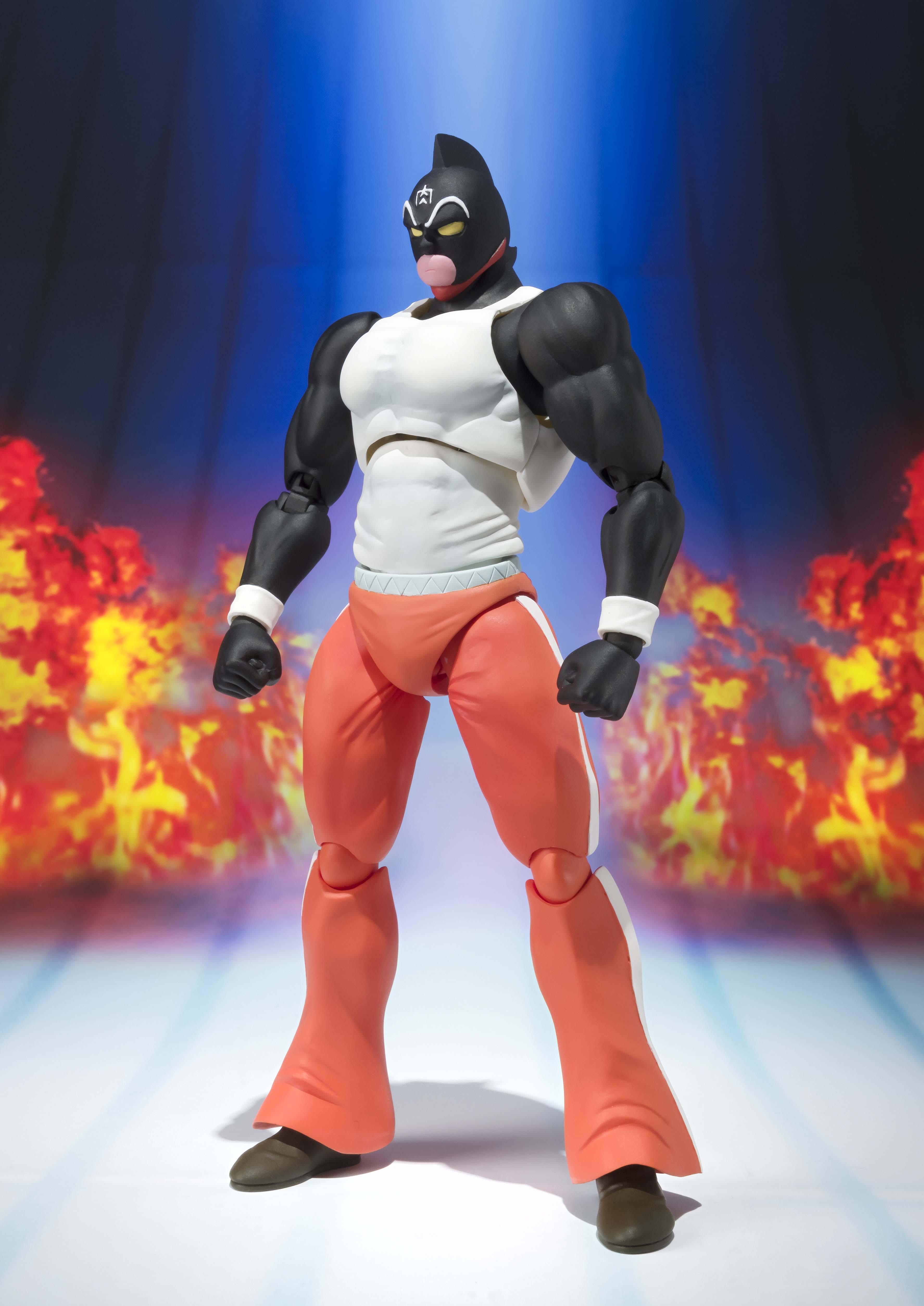 テリーマン扮する「キン肉マングレート」と完璧超人「ビッグ・ザ・武道