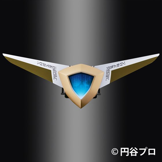 ウルトラマンガイア』から2大ヒーローの変身アイテム エ